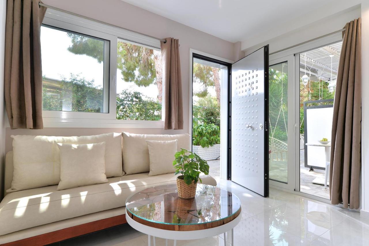 Alekos Luxury Suites Free 24H Transportation From - To Airport Artemida  Eksteriør billede